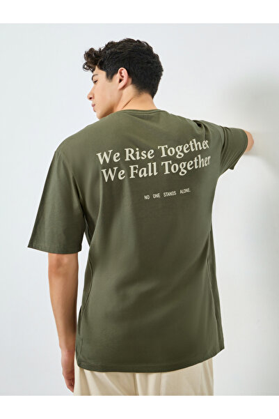 Styli Men Oversized Slogan Print Crew Neck T-Shirt