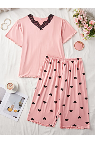 Take Two By Styli Plus Size Lace Detail Top and Heart Print Shorts Set