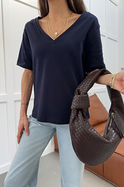 mylove تيشيرت كبير الحجم برقبة على شكل حرف V باللون الأزرق الداكن