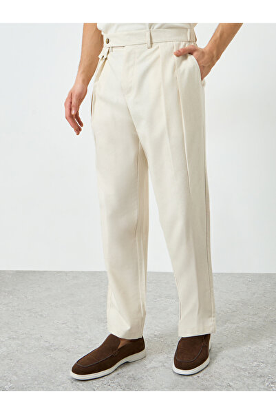 Take Two By Styli Men Beige Pleated Straight Leg Trousers