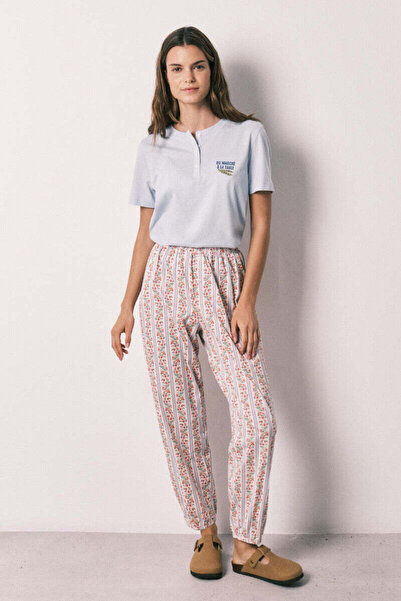 Women'secret بنطال من قطن بنسبة 100% بنقشة زهور على شكل جزر