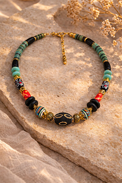 Brandsmiths قلادة عرقية - حجر طبيعي