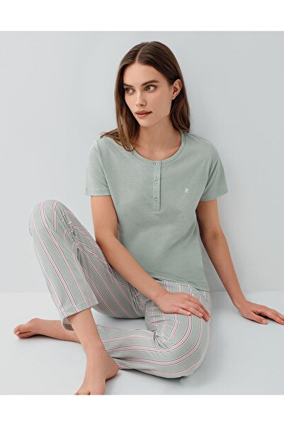 Pierre Cardin Women's Water Green Short Sleeve Buttoned Collar Pajama Set – 5...