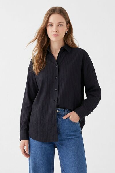 Rays Black Stripe Detail Shirt 7517