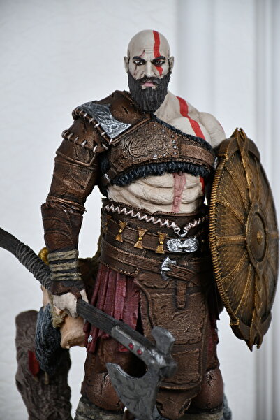 3DAKSESUAR KRATOS- GOD OF WAR EL BOYAMASI 32 CM BİBLO / ÖZEL TASARIM