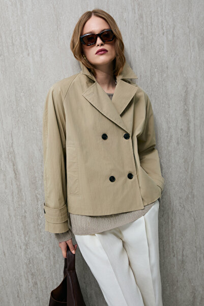 Lufian Kriton Women's Outerwear Beige