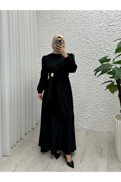 Queyla ZEHRA BROŞLU SATEN ELBİSE