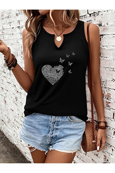 mercoledi تي شيرت نسائي كاردي مطبوع بفتحة رقبة على شكل حرف V بدون أكمام وقصة ...