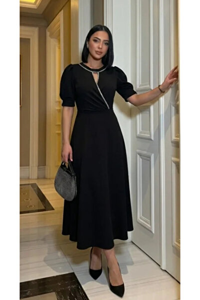 bysoca Γυναικείο βραδινό φόρεμα με μαύρη κρυστάλλινη πέτρα Λεπτομέρεια γιακά ...