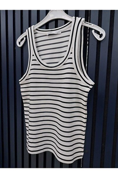 KAROL Wide Collar Athlete Shirt White