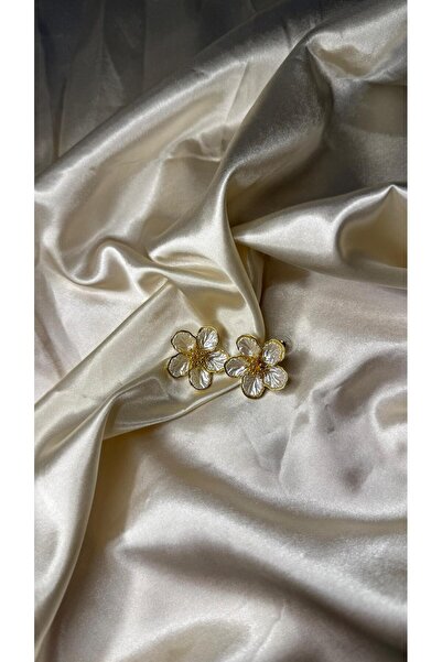 BUSİELLE JEWELRY Gold Edged Filled White Flower Earrings