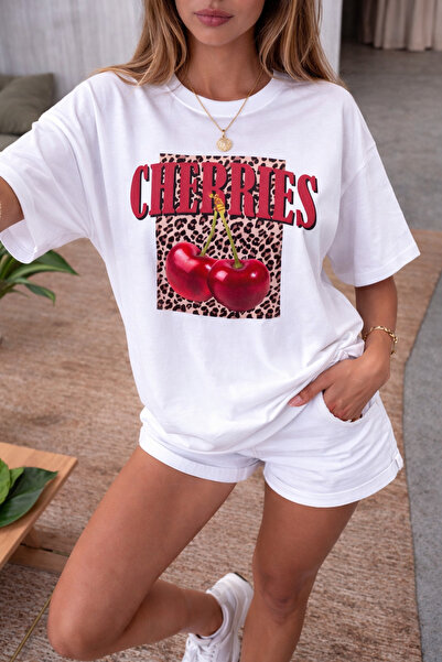 DEZZİİ White Leopard Cherries Printed Oversized T-Shirt