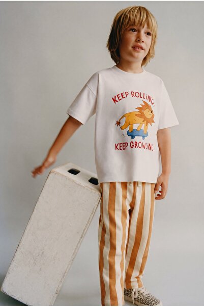 Magu طقم تي شيرت للأولاد قطن قطع من White Lion مطبوع - طقم مكون من مخطط قطعة ...