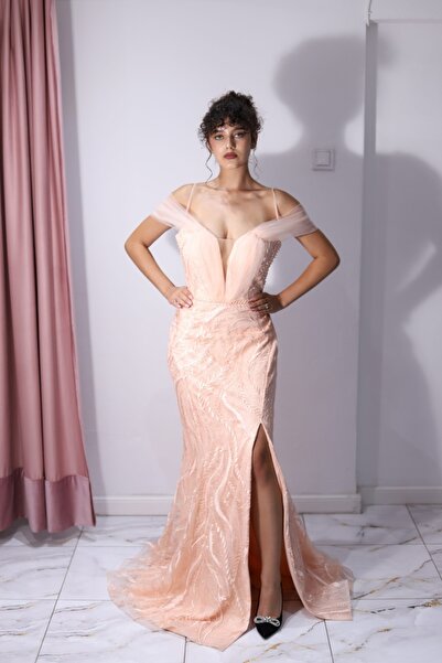 Angy Fashion “Peach Glow” Dress – Mermaid-style elegance with tulle and delic...