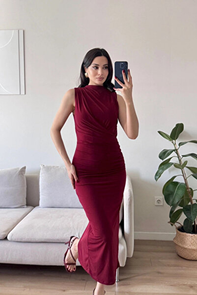 MOZENA Mock Neck Drape Detailed Backless Dress Slit