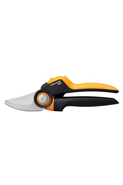 FiSKARS Bypass M Bahçe Makası, X serisi PowerGear, P921, Döner sap, Taze dallar için, Yapışmaz kapla