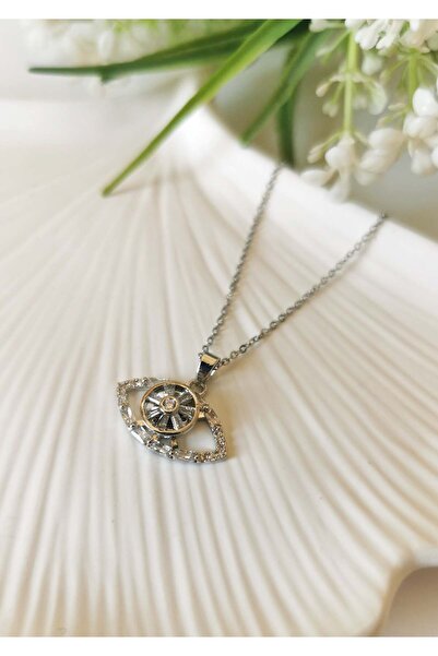 Halley Concept قلادة نسائية فضية اللون متألقة على شكل عين الشر مرصّع بالأحجار