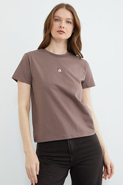 Fulla Moda Με μεταλλικό αξεσουάρ Μπλουζάκι με λαιμόκοψη ποδηλατικού τύπου