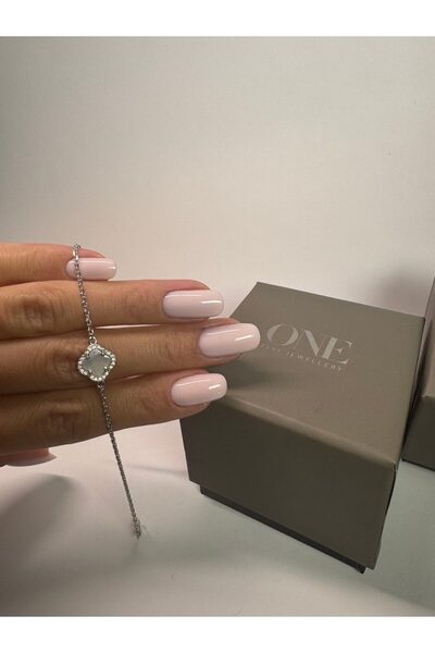 One Gold Silver Bracelet VC