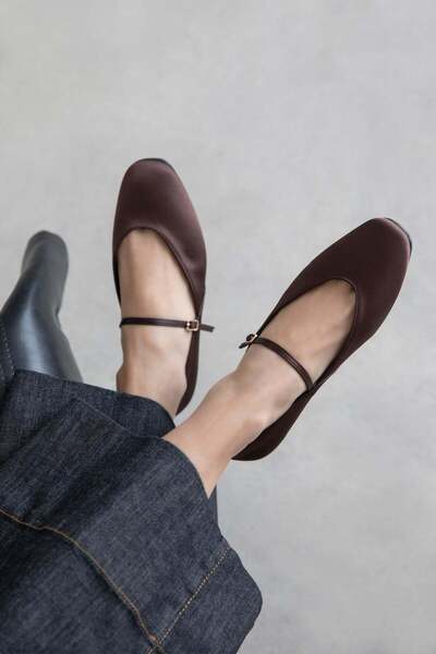 STRASWANS Evve Women's Buckle Detail Satin Ballet Flats Brown