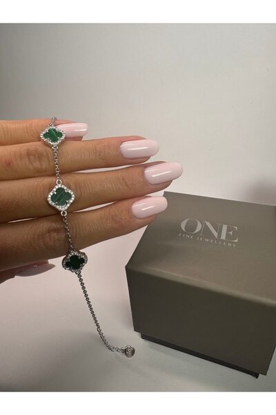 One Gold Silver Bracelet VC