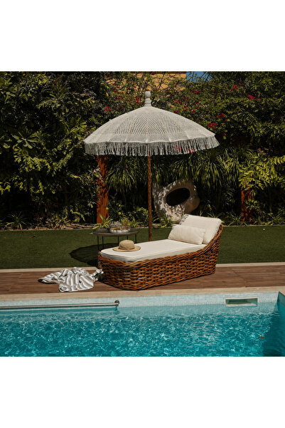 Generic Saint Tropez Lounger