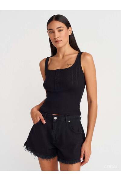 Coral Buttoned Square Collar Badi 21069 Black