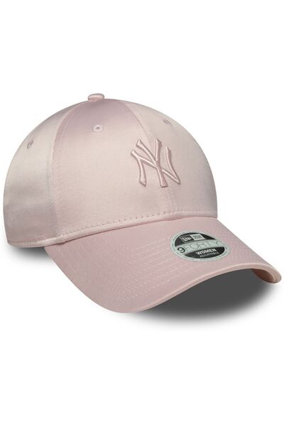 NEW ERA Women's Satin 9Forty New York Yankees Cap