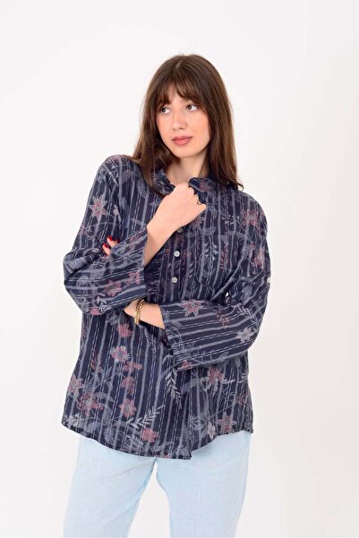 Park Moda 15455F-109 Striped Vine Pattern Three Button Shirt