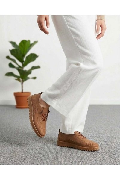 homiro Women's Lace-Up Casual Suede Shoes - Tan
