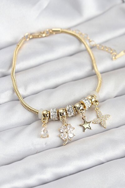 Inure Jewelry سوار نسائي من النحاس الأصفر مع تعليقة على شكل ورقة البرسيم