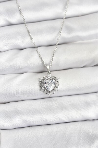 Inure Jewelry سلسلة فولاذية 316L فضية اللون على شكل قلب مرصعة بحجر الزركون لل...