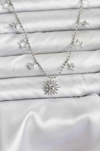 Inure Jewelry قلادة نسائية من النحاس الفضي اللون على شكل الشمس