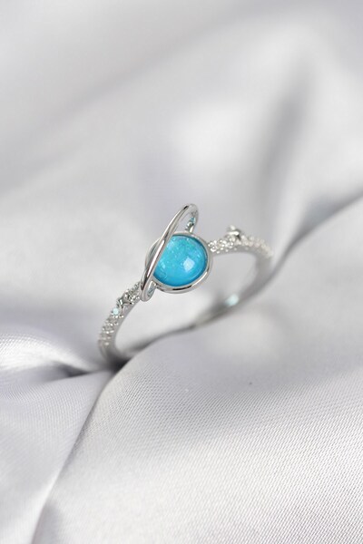 Inure Jewelry خاتم نسائي من حجر الزركون الفضي اللون طراز ساتورن