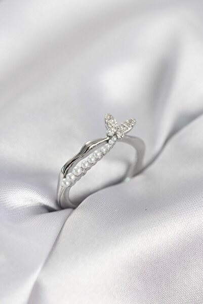 Inure Jewelry خاتم نسائي من اللؤلؤ بتصميم فراشة ذيلية باللون الفضي