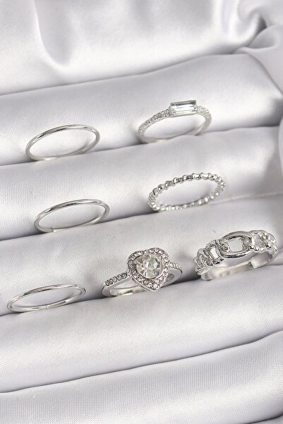 Inure Jewelry النحاس الفضة اللون الزركون حجر القلب نموذج المرأة خاتم الجمع