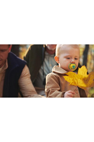 Philips Set of 2 Avent Ultra Air pacifiers SCF349/58 that let baby's skin bre...