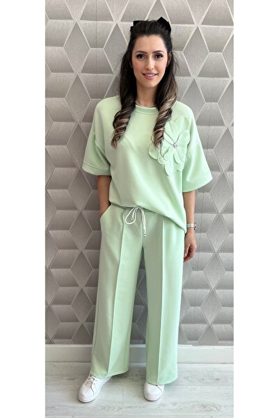 styleFlex Women's elastic viscose tracksuit with 3D flower applique