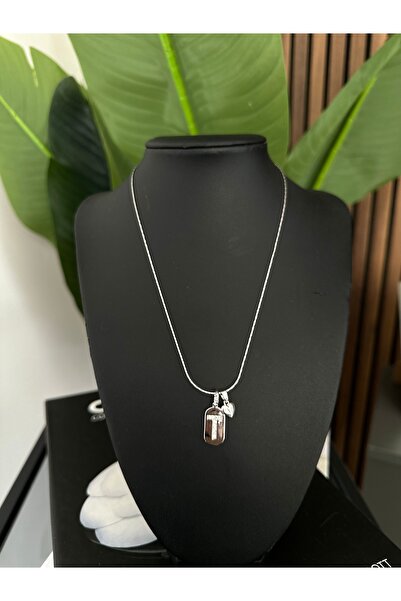 Rüya Charm Detail Letter t Necklace