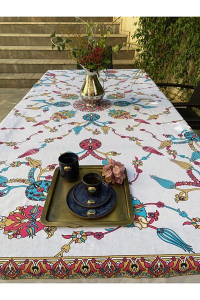 tasarımhikayecisi White Tulip Patterned Rectangular Tablecloth