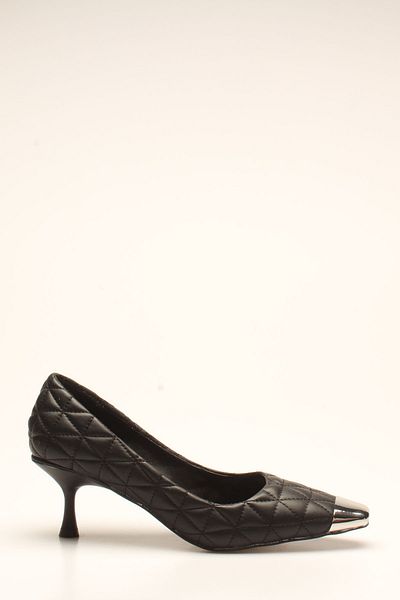 ROVIGO Black Matte Quilted Women's Casual Shoes