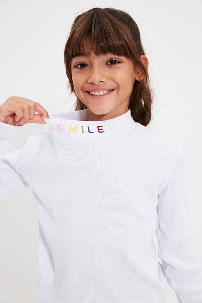 TRENDYOLKIDS Bluse - Weiß - Regular Fit