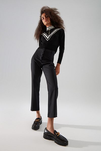 Trendyol Collection Schwarze Webhose mit weitem Bein TWOSS19WX0086