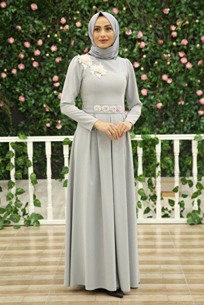 Feiza Collection Çiçek Detaylı Kemerli Tesettür Abiye Elbise - Gri