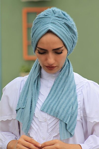 Sahra Şal Dünyası تصميم غطاء محرك السيارة الملتحي باللون الأخضر