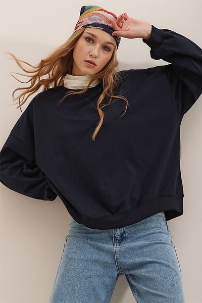 Trend Alaçatı Stili Damska granatowa bluza oversize basic z okrągłym dekoltem ALC-669-001