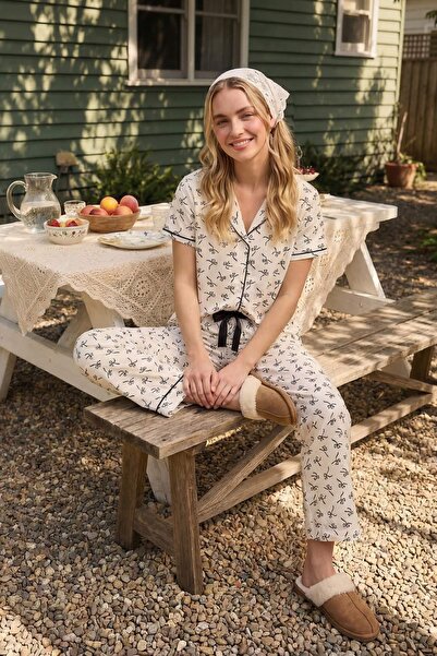 Trendyol Collection Weißes Pyjama-Set aus 100 % Baumwolle mit Bandmuster und ...