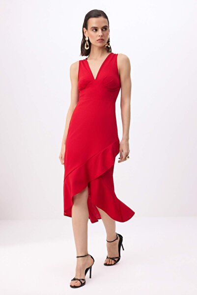 ترينديول كوليكشن فستان أحمر متوسط الطول بدون بطانة من قماش ساندي المنسوج