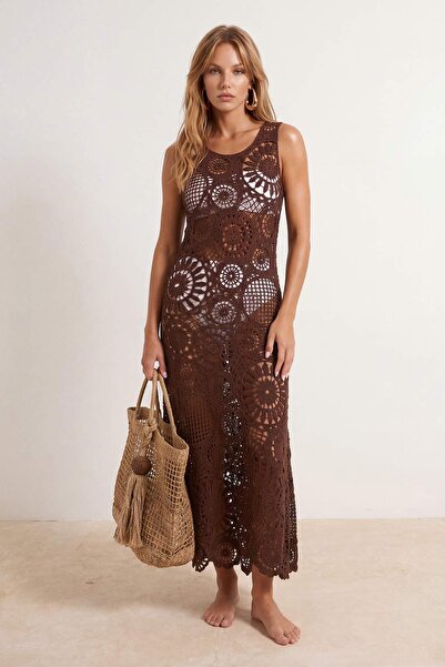 Trendyol Collection Σκούρο καφέ πλεκτό μάξι φόρεμα παραλίας TBESS26EL00042