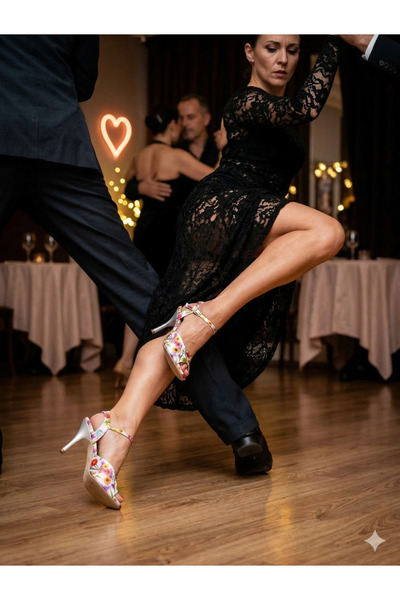 bitangosu "Dansın Baharı",8,5 CM 13 PONT KAPALITOPUK-AÇIK BURUN- TANGO, DANS ...